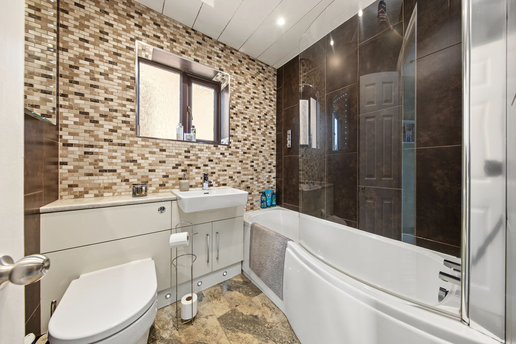 Spring House Close Ashgate